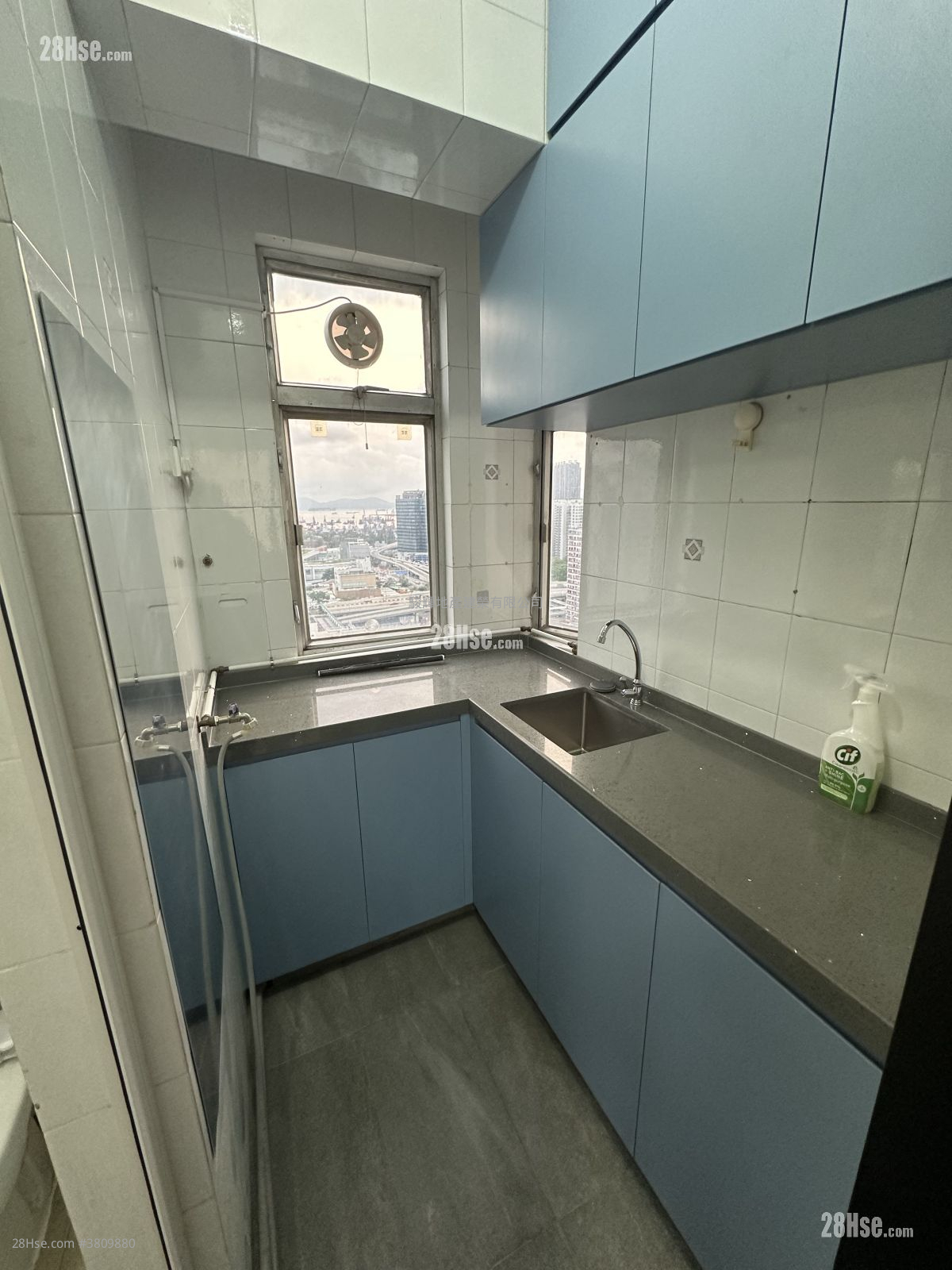 兆豐大廈 租盤 開放式間隔 , 1 浴室 216 平方呎