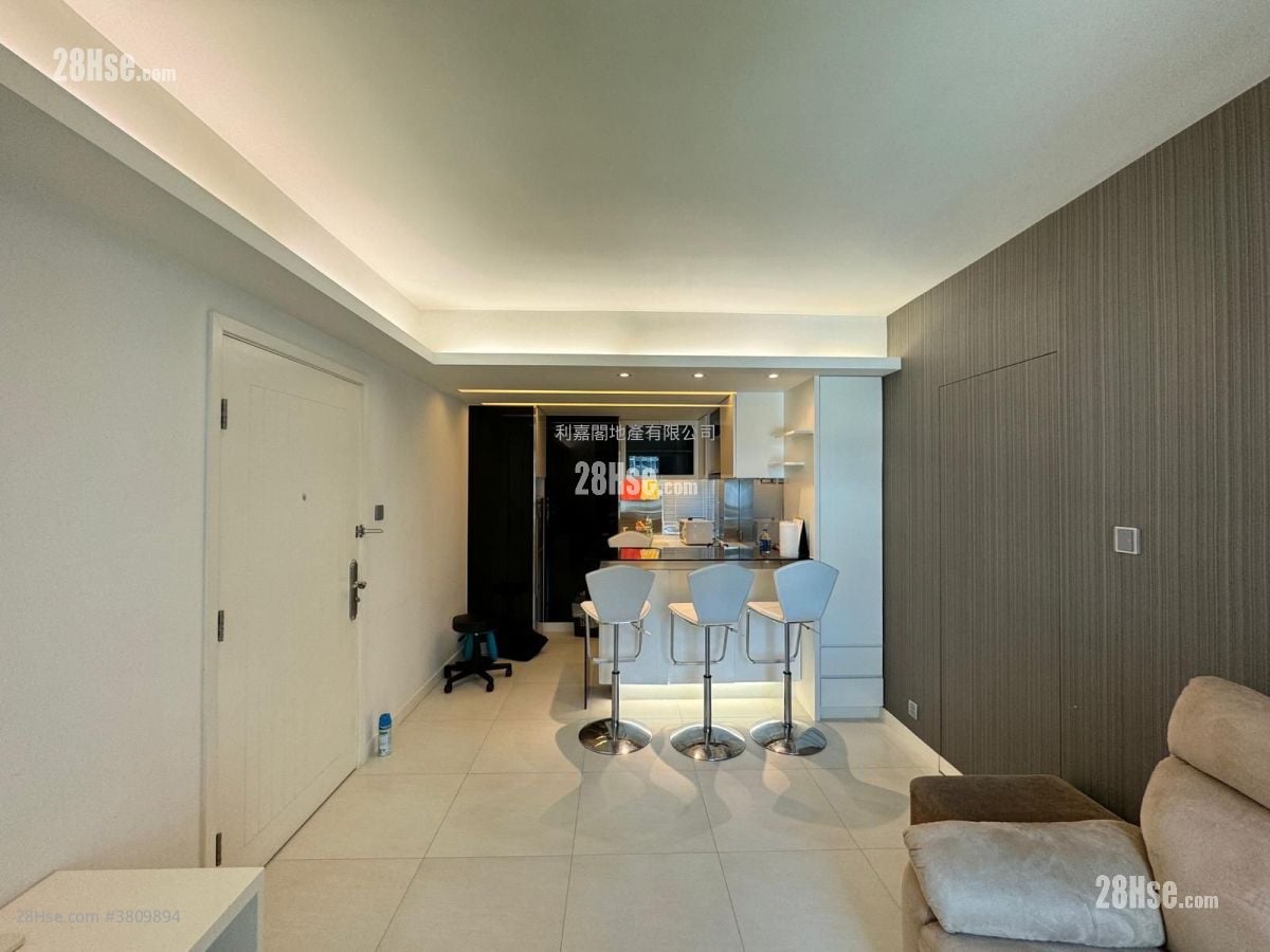 蔚峦阁 售盘 2 房 434 平方尺