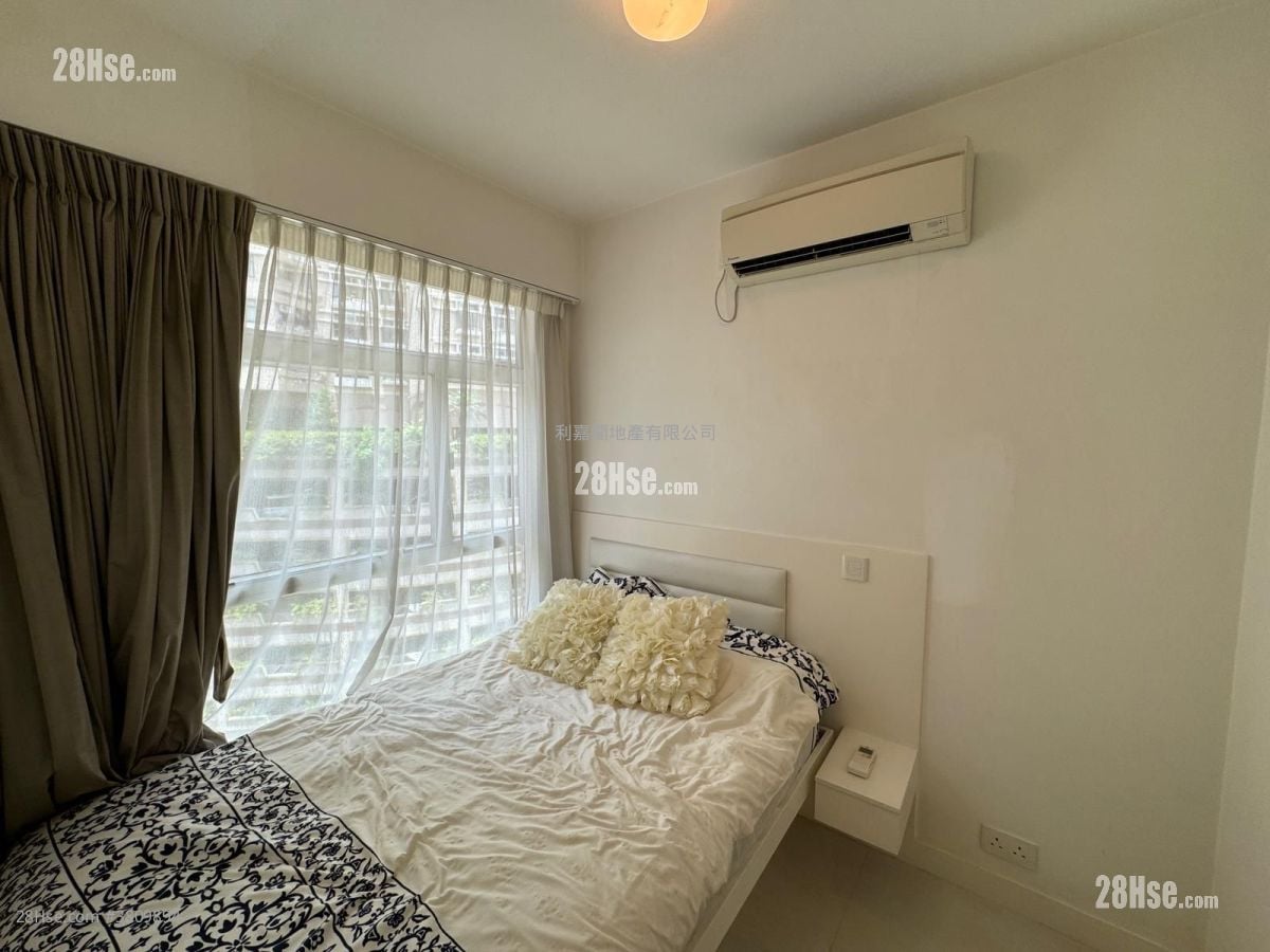 蔚峦阁 售盘 2 房 434 平方尺