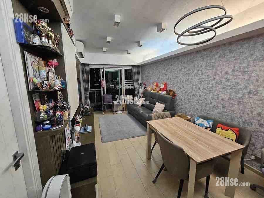 环宇海湾 售盘 3 房 , 2 浴室 713 平方尺