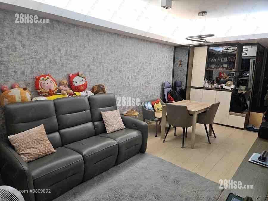 环宇海湾 售盘 3 房 , 2 浴室 713 平方尺