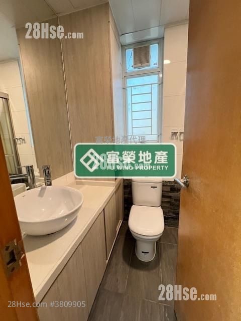 Bijou Apartments Sell 2 Bedrooms , 1 Bathroom 415 ft²