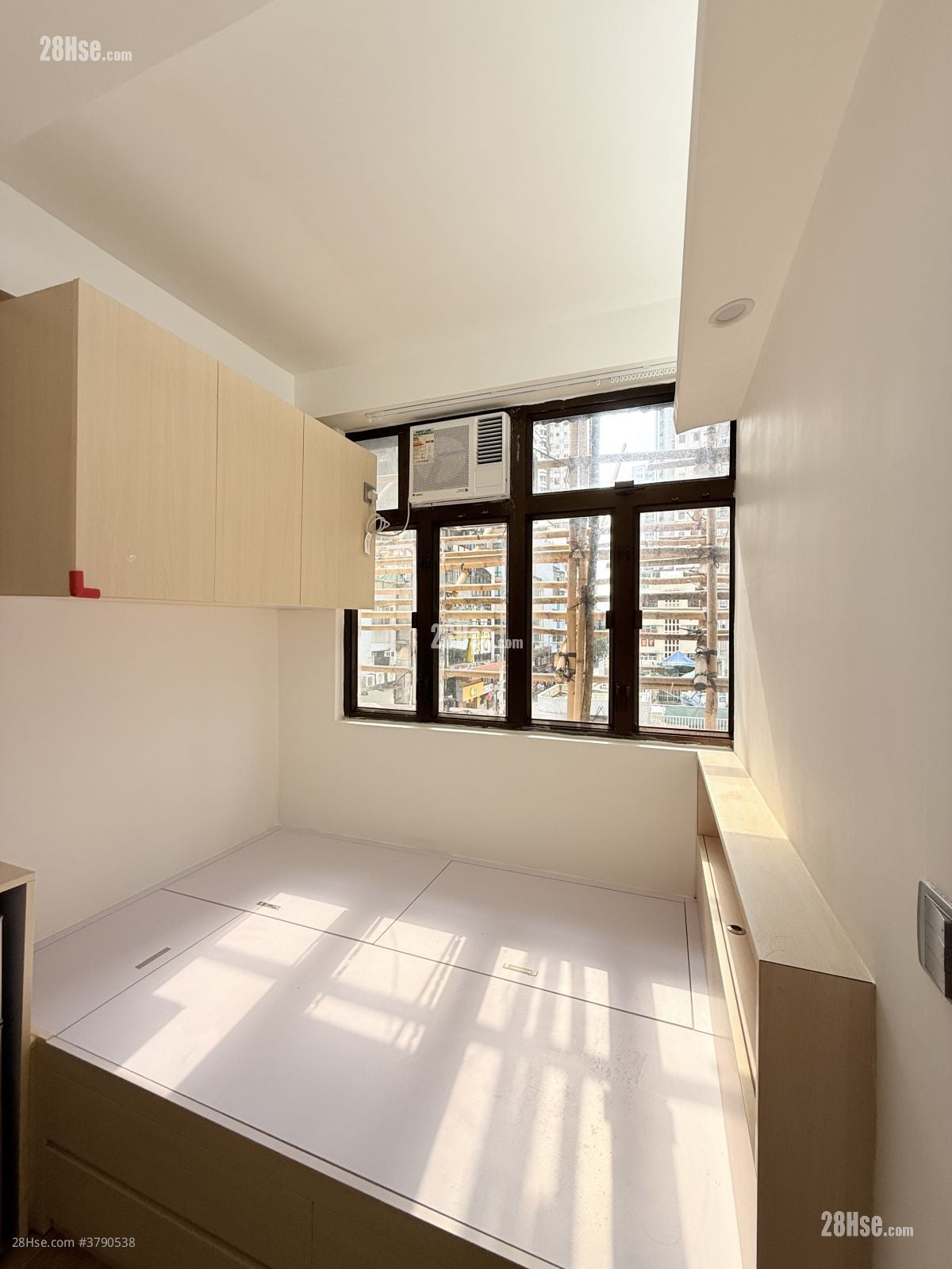 Veng Hing Mansion Rental Studio , 1 Bathroom 160 ft²