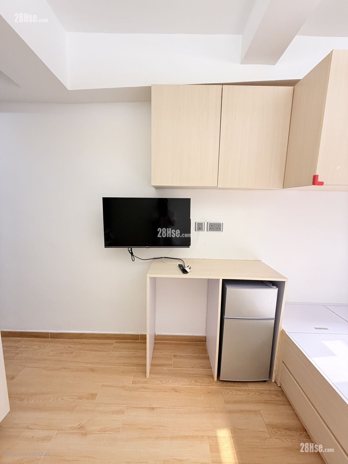 Veng Hing Mansion Rental Studio , 1 Bathroom 160 ft²