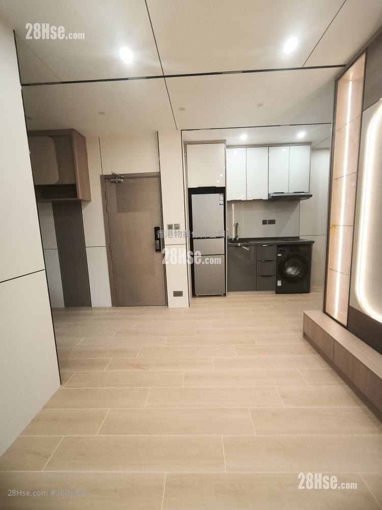 Lockhart Road Rental 3 Bedrooms , 2 Bathrooms 659 ft²