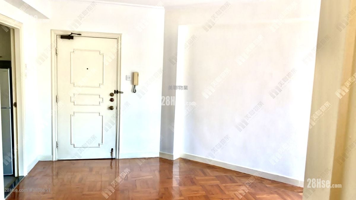 蔚翠花园 售盘 2 房 550 平方尺