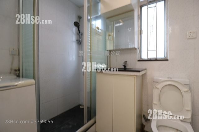 Man Hee Mansion Rental 2 Bedrooms , 1 Bathroom 468 ft²