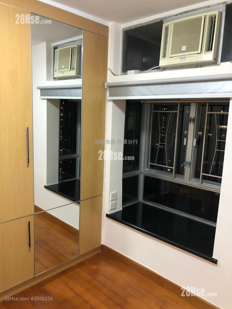 New Jade Garden Sell 3 Bedrooms , 1 Bathroom 580 ft²