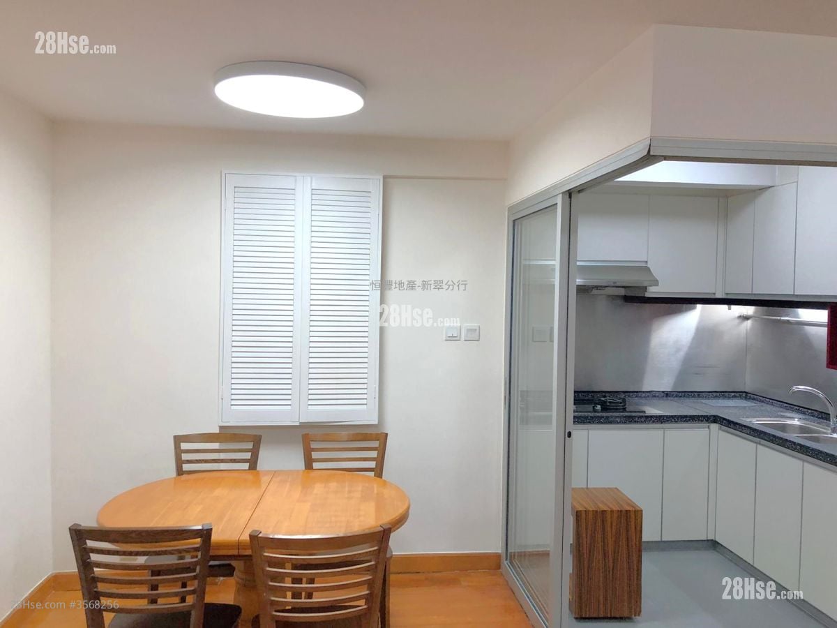 New Jade Garden Sell 3 Bedrooms , 1 Bathroom 580 ft²