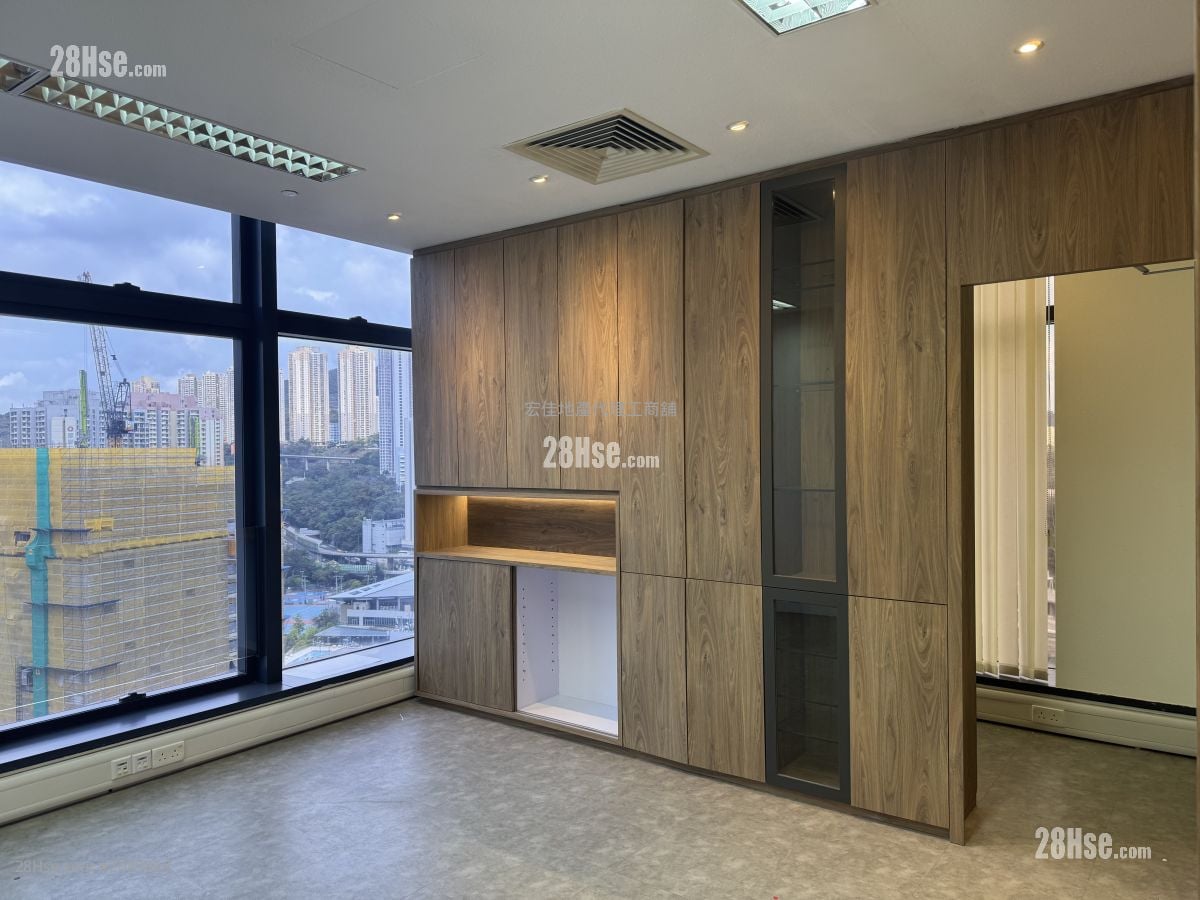 Legend Tower Rental 5+ Bedrooms