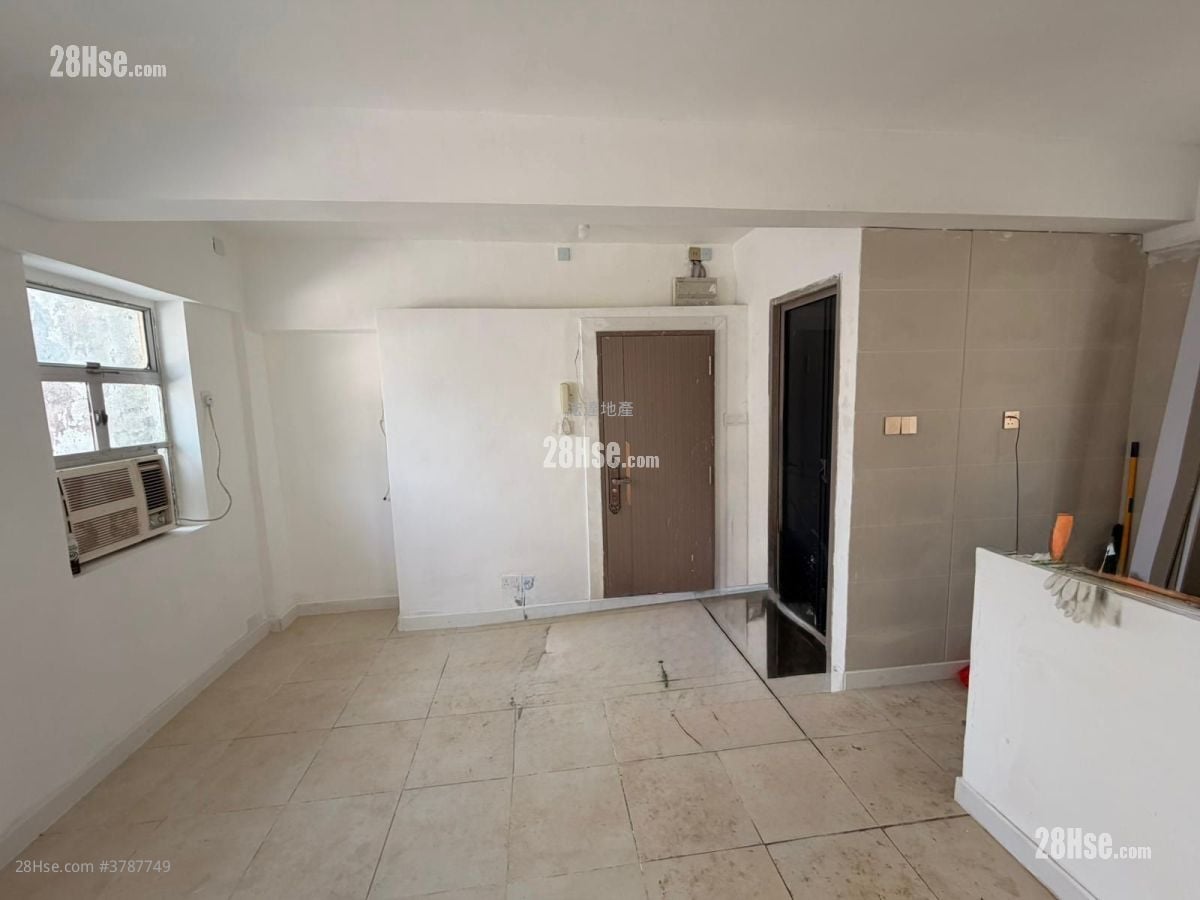 Chinese Mansion Rental 2 Bedrooms , 1 Bathroom 423 ft²