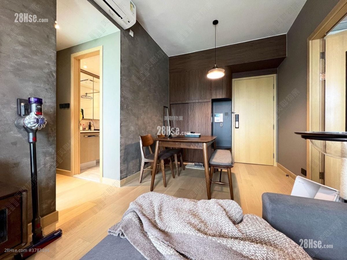 Ocean Marini Sell 2 Bedrooms , 1 Bathroom 547 ft²