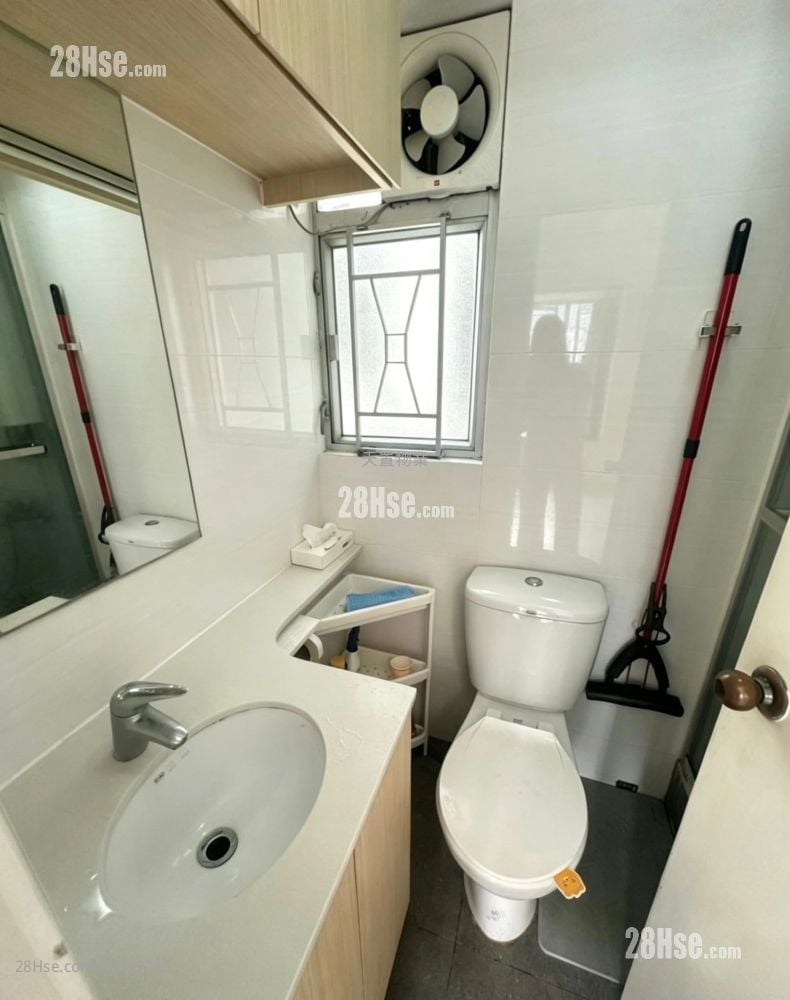 丰景园 租盘 2 房 , 1 浴室 301 平方尺