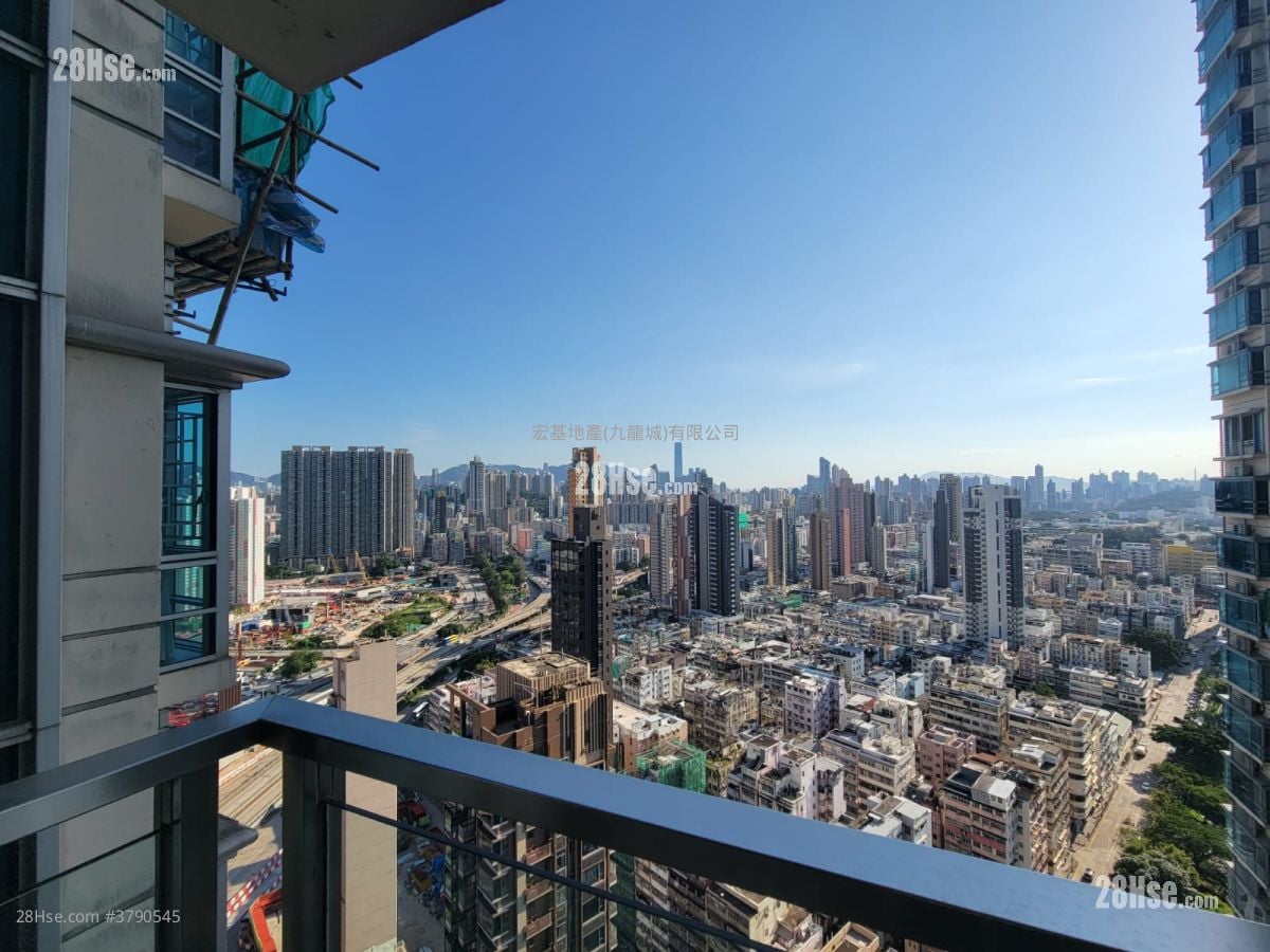 豪门 售盘 3 房 , 2 浴室 870 平方尺