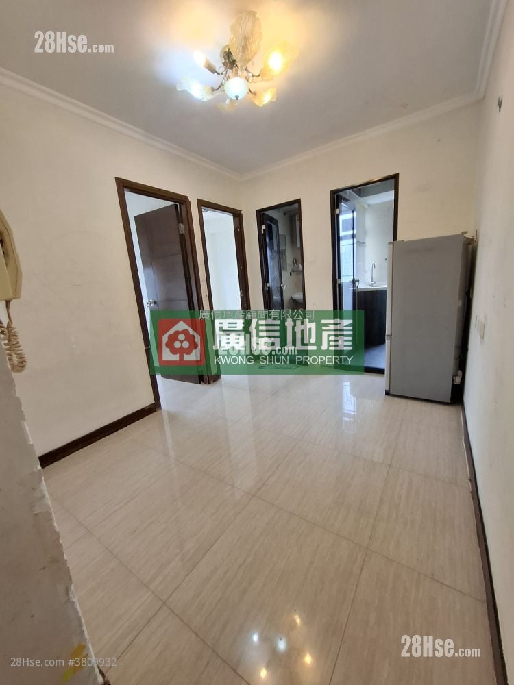 Shun Hing Building Rental 2 Bedrooms , 1 Bathroom 312 ft²