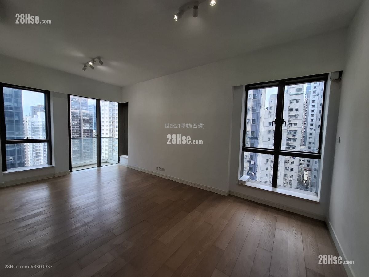 Kensington Hill 售盘 3 房 , 2 浴室 865 平方尺