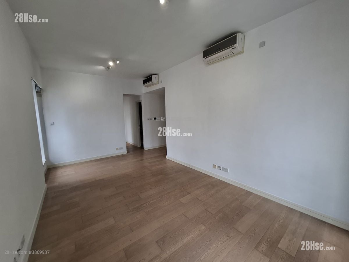 Kensington Hill 售盘 3 房 , 2 浴室 865 平方尺