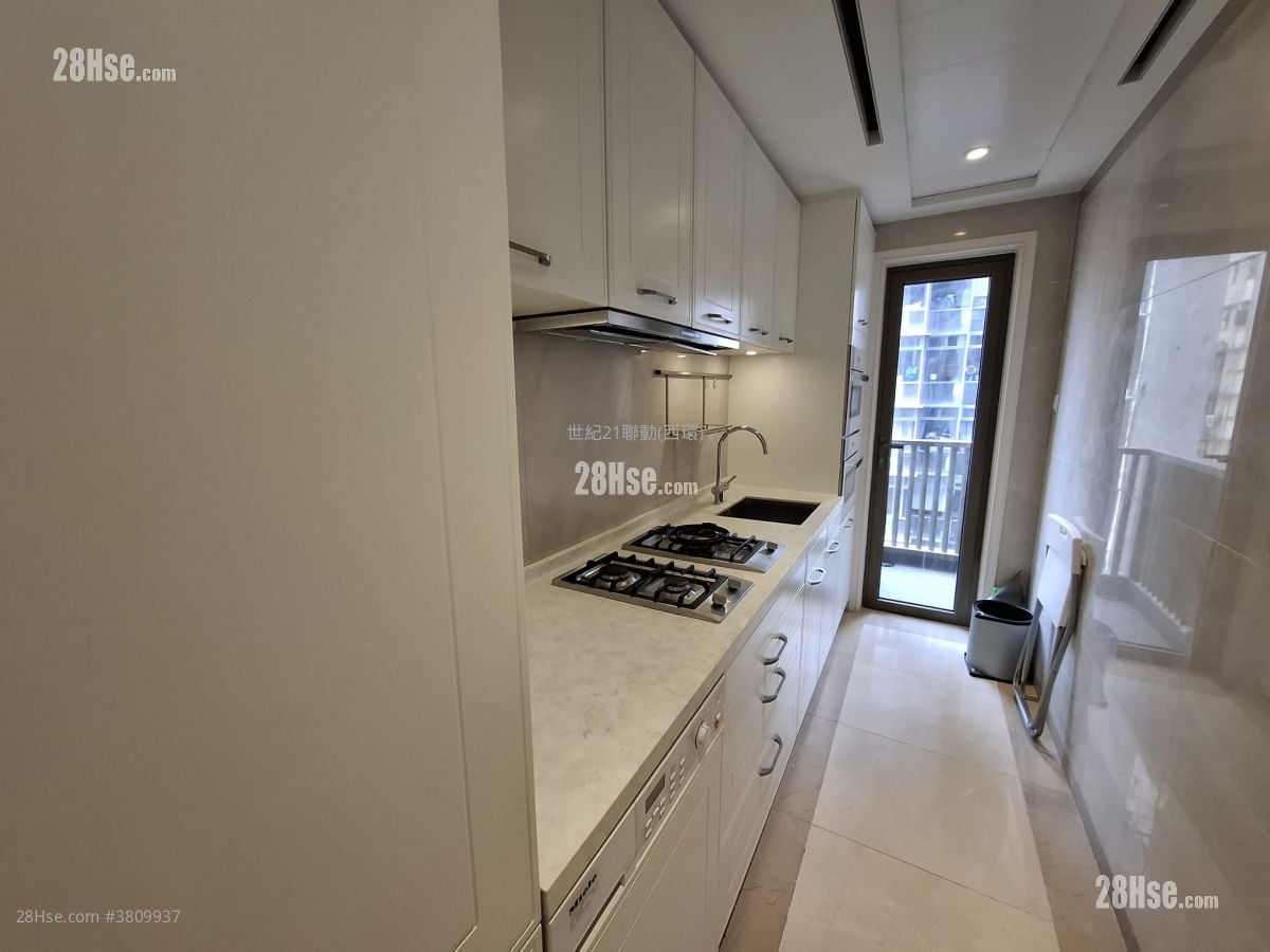 Kensington Hill 售盘 3 房 , 2 浴室 865 平方尺