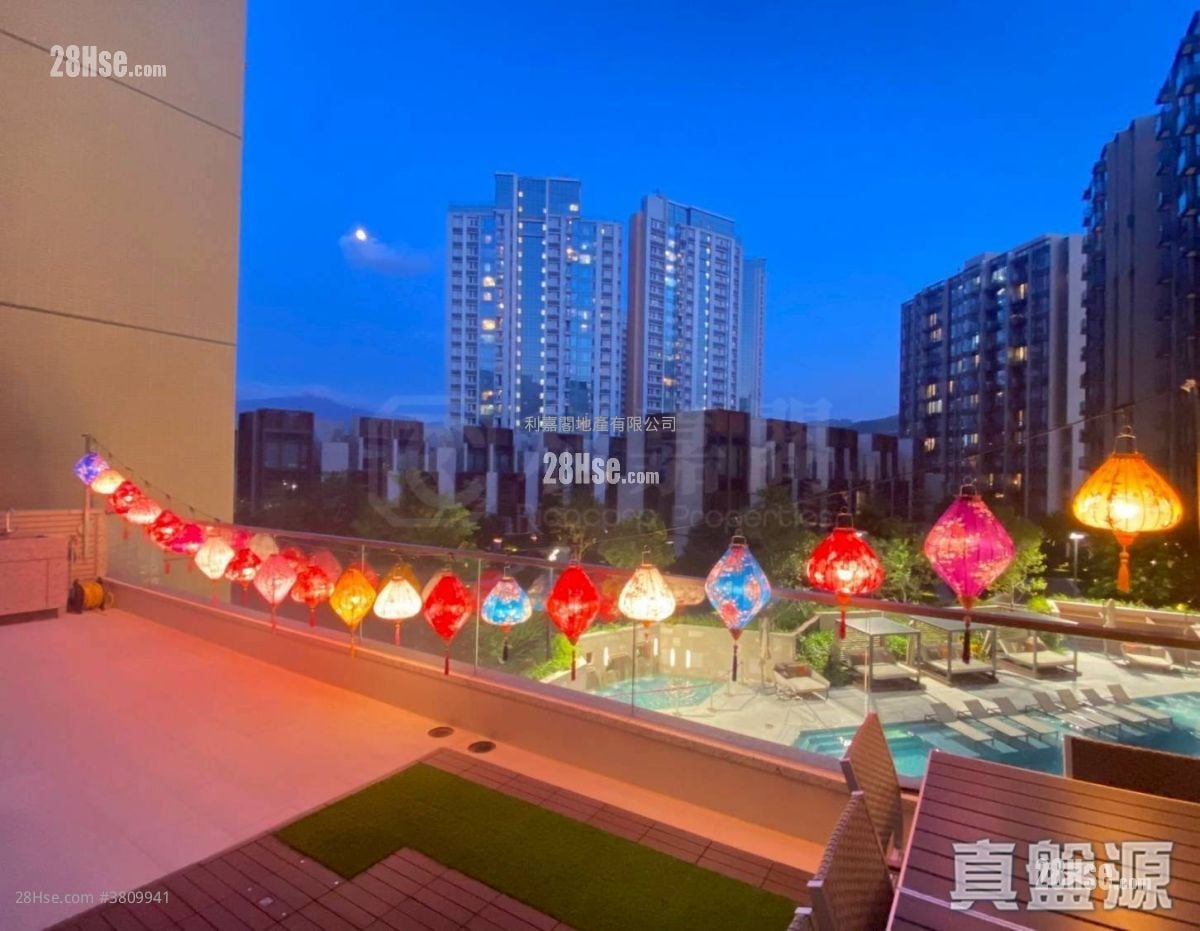 Crescent Green Sell 2 Bedrooms 916 ft²