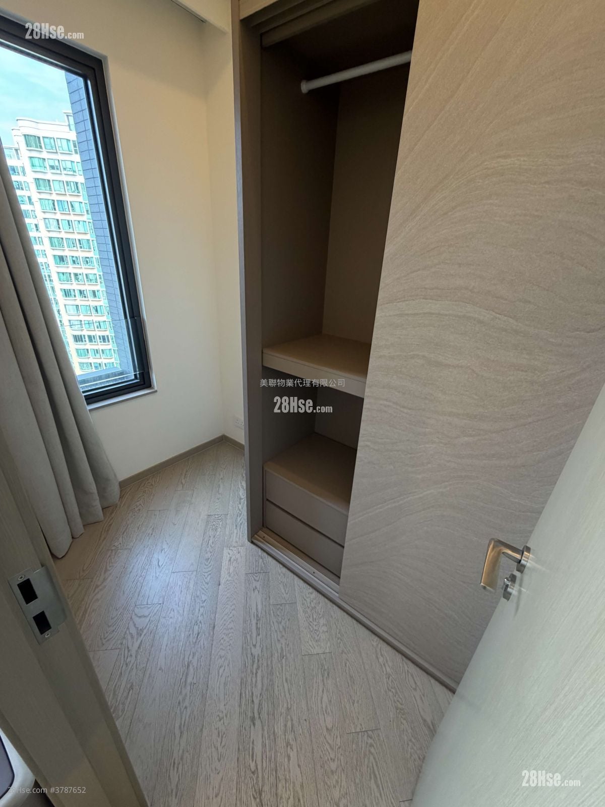 御海湾 租盘 2 房 , 1 浴室 343 平方尺