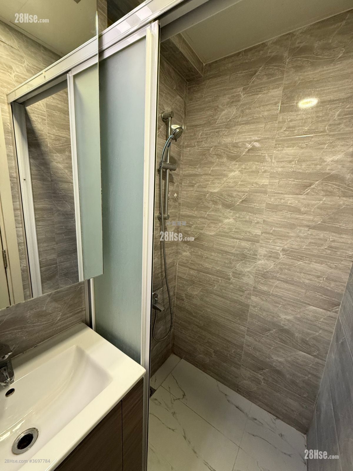 怡和庭 租盘 2 房 , 1 浴室 416 平方尺