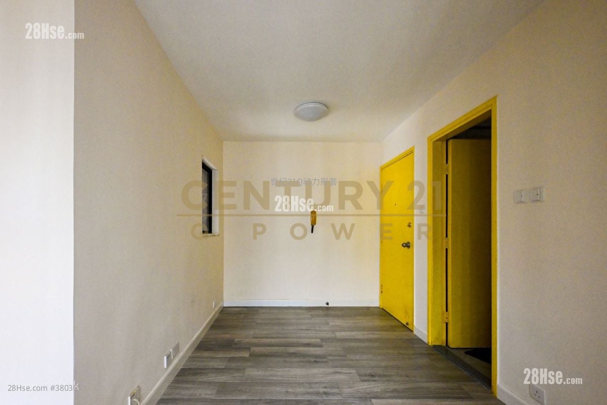 Shaukeiwan Plaza Rental 2 Bedrooms , 1 Bathroom 344 ft²