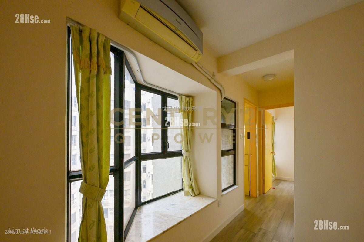 Shaukeiwan Plaza Rental 2 Bedrooms , 1 Bathroom 344 ft²