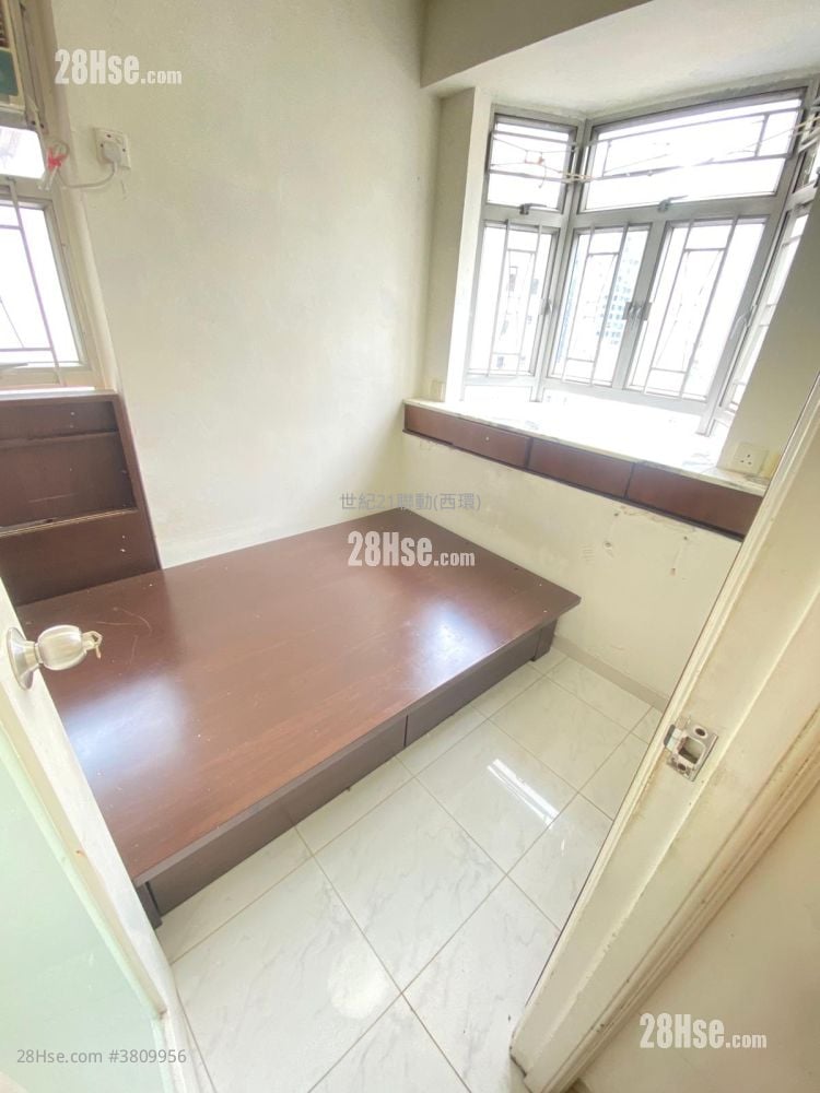 帝后华庭 售盘 3 房 , 1 浴室 534 平方尺