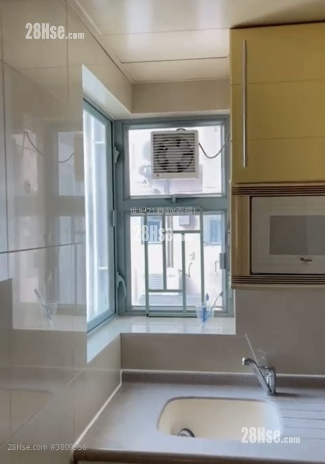 帝后华庭 售盘 3 房 , 1 浴室 534 平方尺