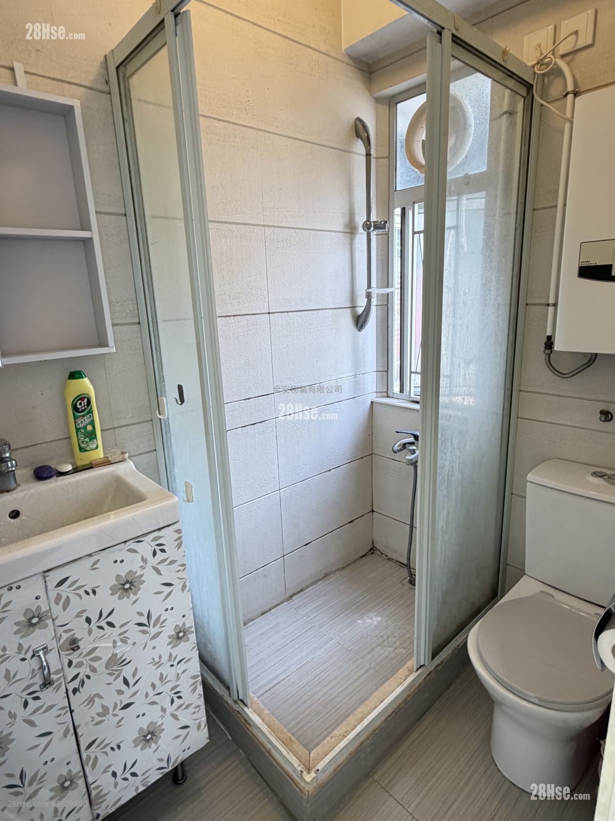 永宁大厦(长发街) 租盘 1 房 , 1 浴室 260 平方尺