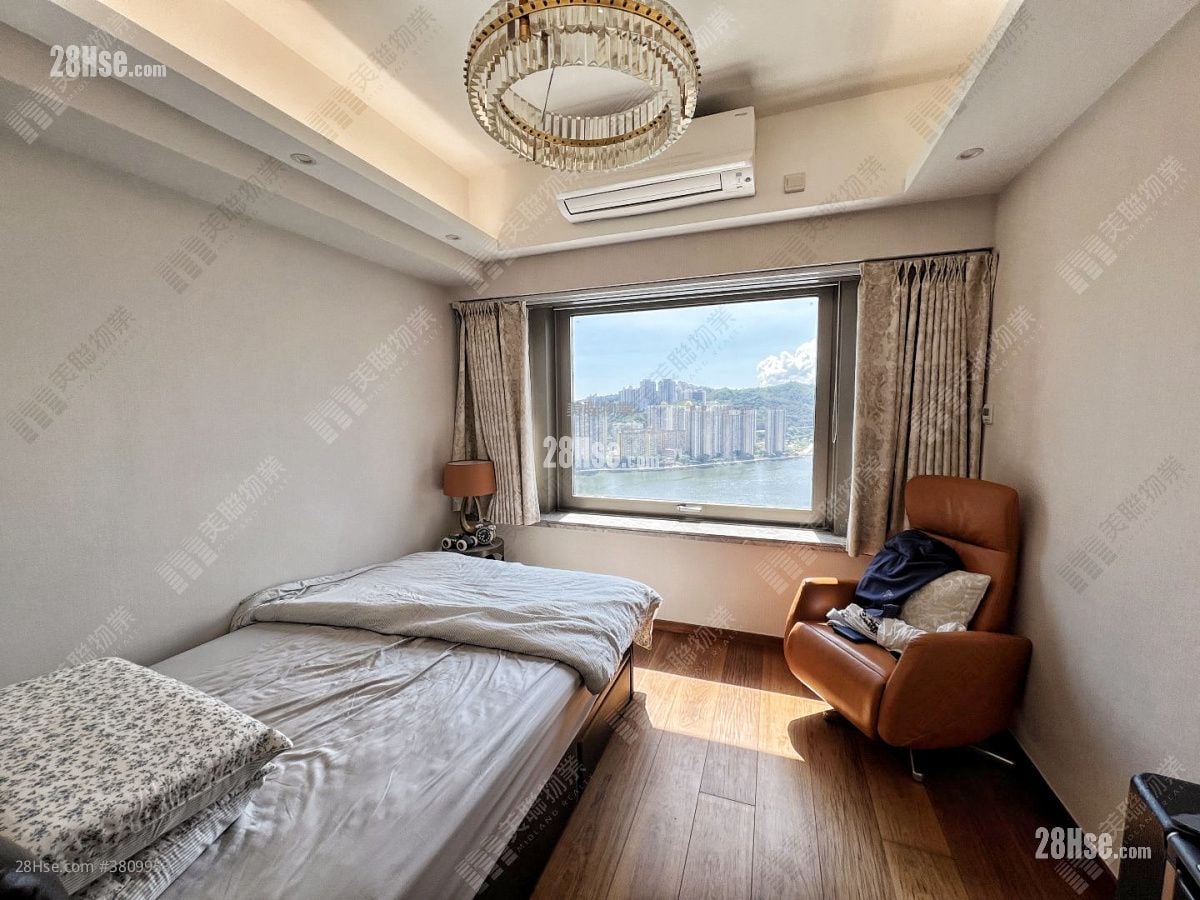 Ocean Pride Rental 4 Bedrooms 1,942 ft²