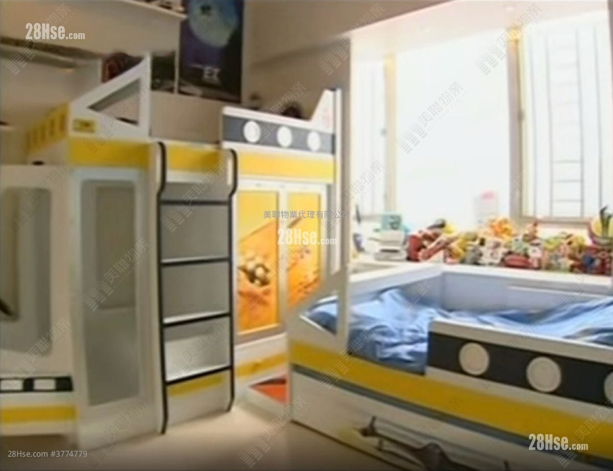 The Lamma Palace Sell 4 Bedrooms , 4 Bathrooms 1,761 ft²