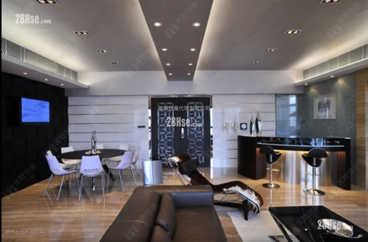 The Lamma Palace Sell 4 Bedrooms , 4 Bathrooms 1,761 ft²