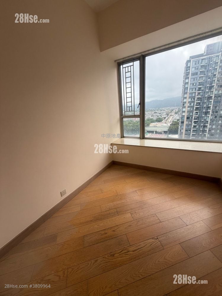 La Grove Sell 3 Bedrooms , 1 Bathroom 807 ft²