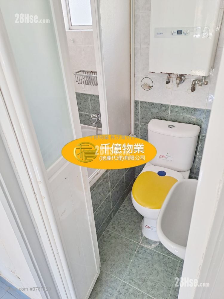 耀辉大厦 售盘 开放式间隔 229 平方尺