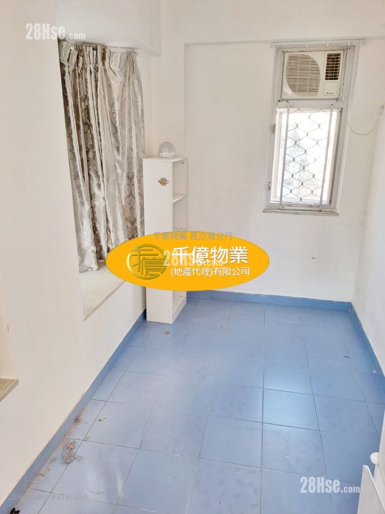 耀辉大厦 售盘 开放式间隔 229 平方尺