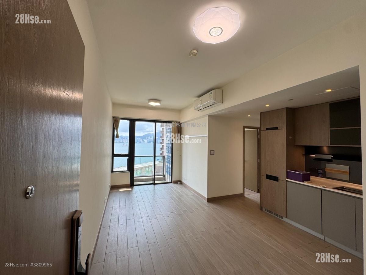 Wings At Sea Rental 620 ft²