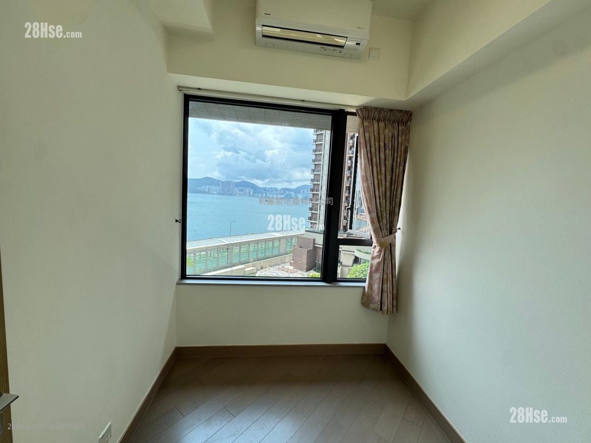 Wings At Sea Rental 620 ft²