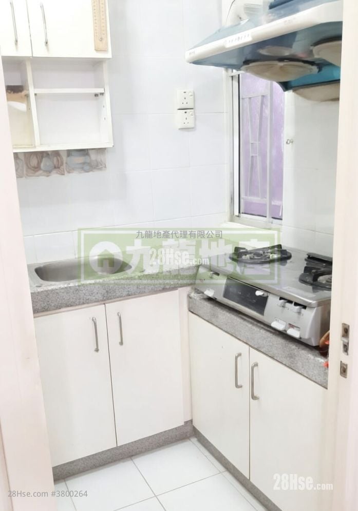 Wing Lee Mansion Sell 2 Bedrooms , 1 Bathroom 362 ft²