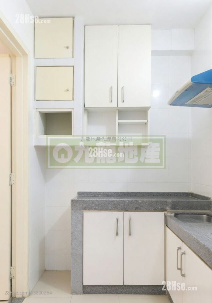 Wing Lee Mansion Sell 2 Bedrooms , 1 Bathroom 362 ft²
