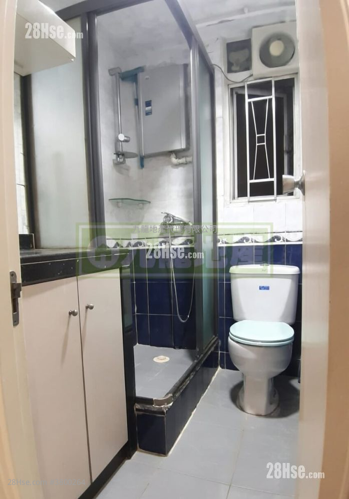 Wing Lee Mansion Sell 2 Bedrooms , 1 Bathroom 362 ft²