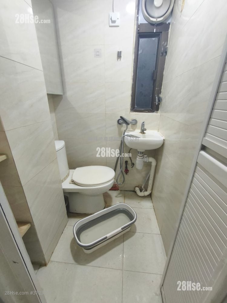 环海大厦 租盘 1 房 , 1 浴室 200 平方尺