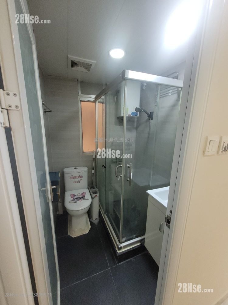 Kwong Fu Building Rental 2 Bedrooms 369 ft²