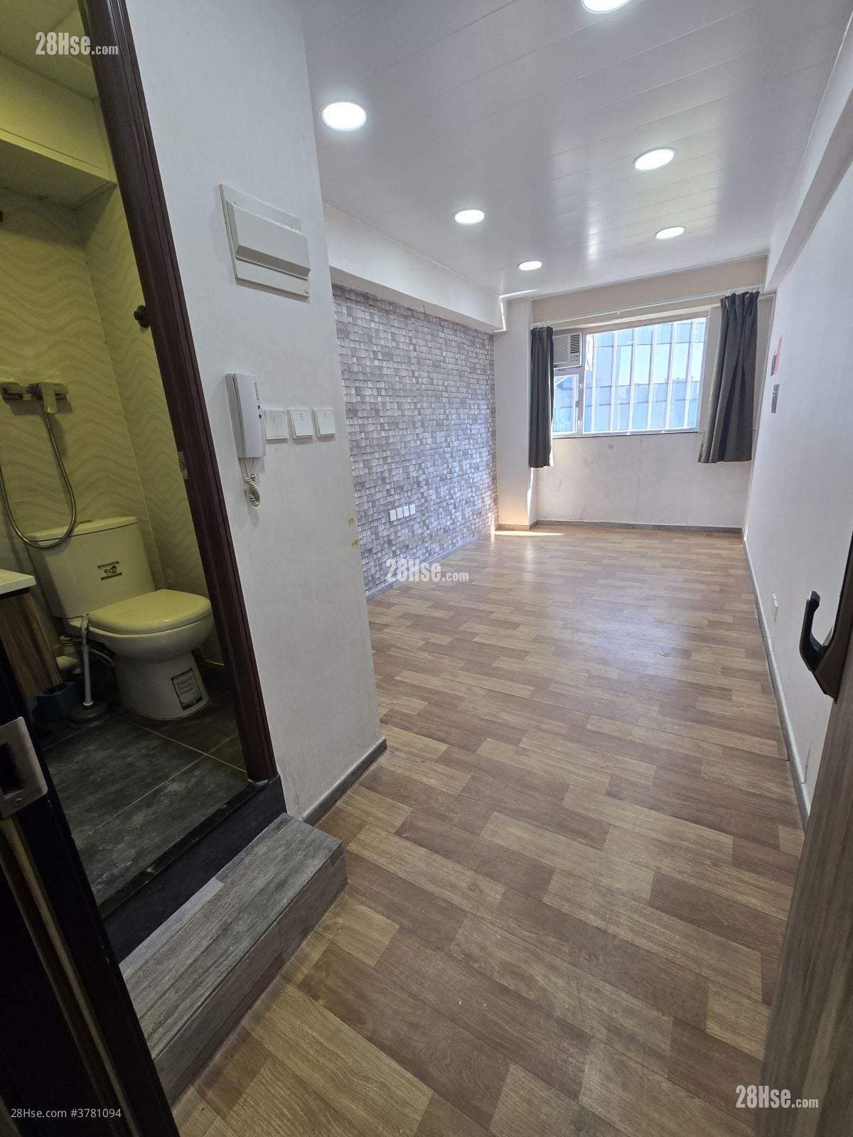 美和工业大厦 租盘