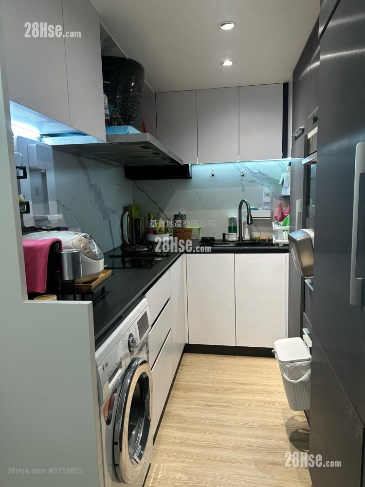 利东邨 售盘 2 房 , 1 浴室 381 平方尺