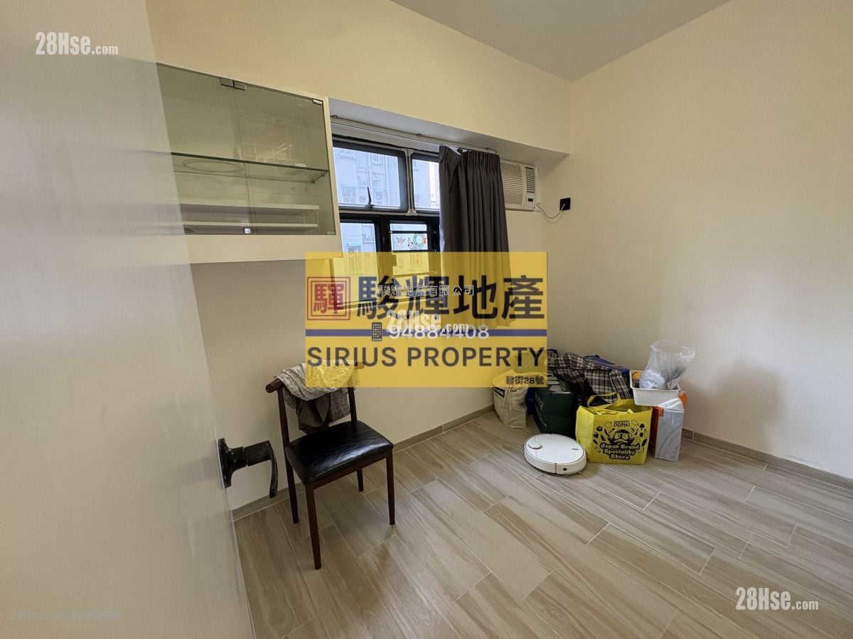 Hing Yip Building Rental 2 Bedrooms , 1 Bathroom 427 ft²