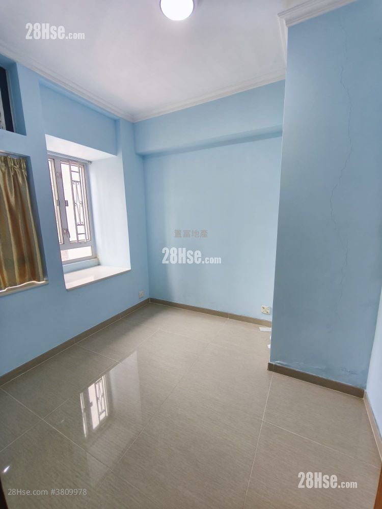 新葵芳花园 租盘 2 房 , 1 浴室 400 平方尺