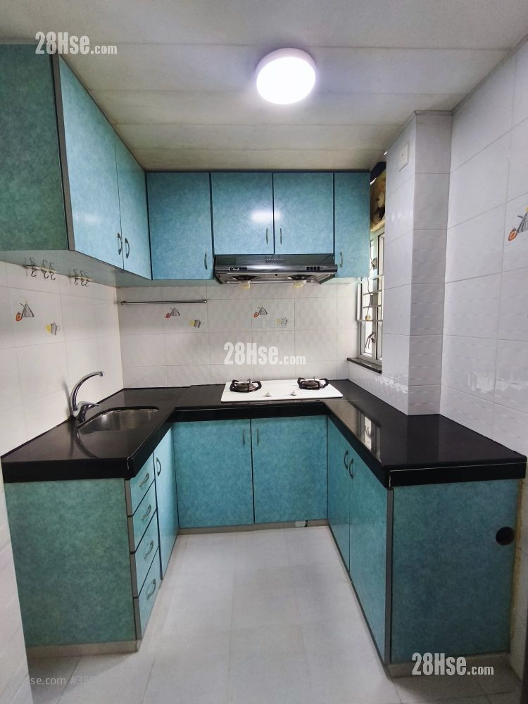 新葵芳花园 租盘 2 房 , 1 浴室 400 平方尺