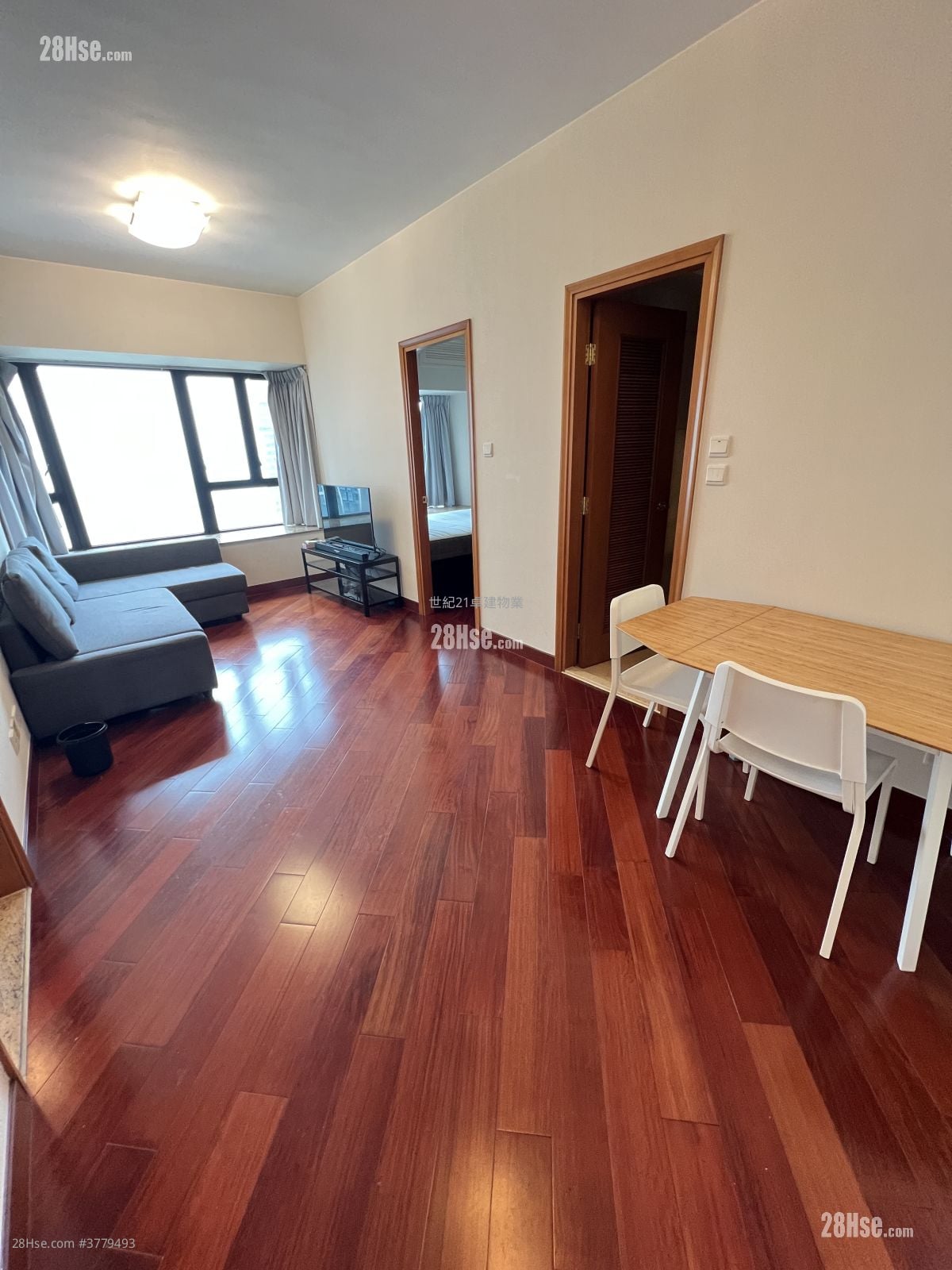 The Arch Rental 1 Bedroom , 1 Bathroom 420 ft²