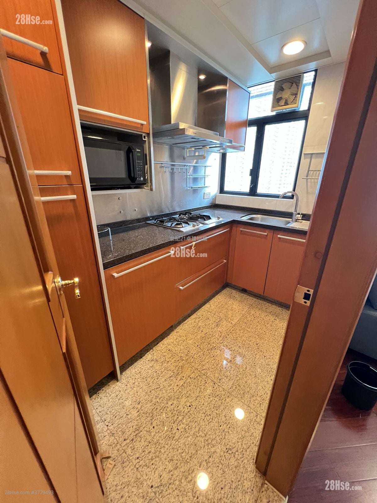 The Arch Rental 1 Bedroom , 1 Bathroom 420 ft²